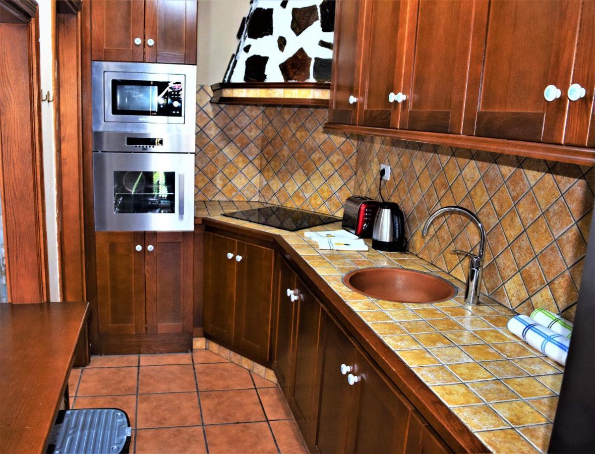 Victoria Family Apartman Tenerife Costa Del Silencio Bagian luar foto