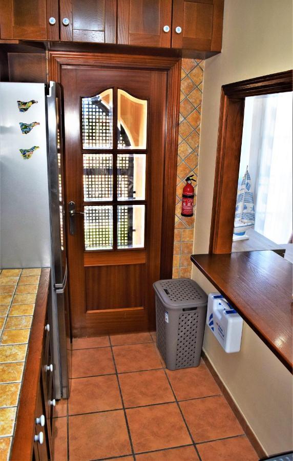 Victoria Family Apartman Tenerife Costa Del Silencio Bagian luar foto